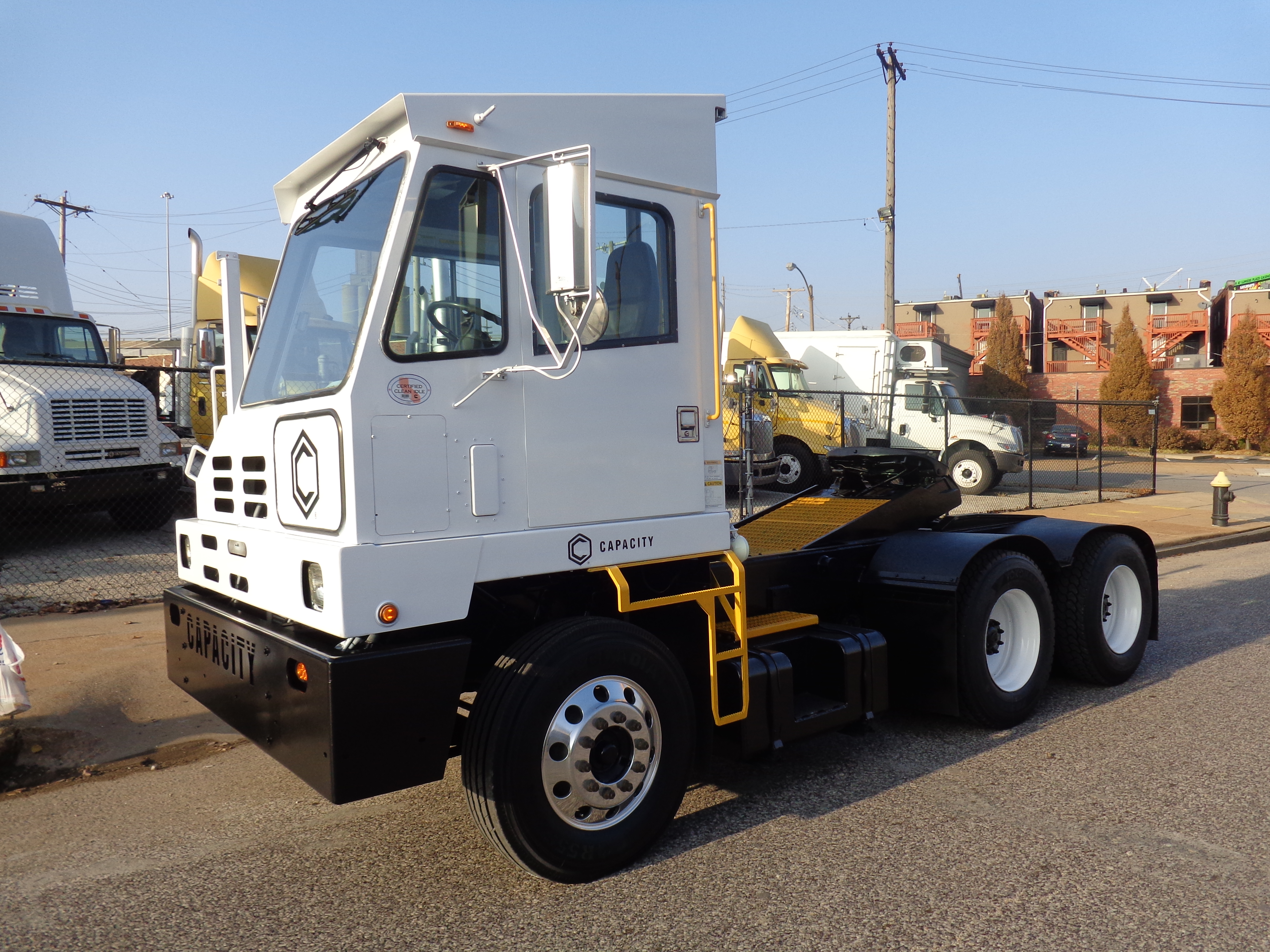 Yard Spooter Trucks